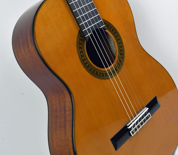 39 Inch Handmade Cedar Top Nylon Classical Guitar
